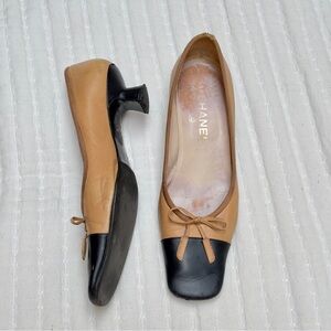 Chanel Vintage Ballerina Bow Kitten Heels
